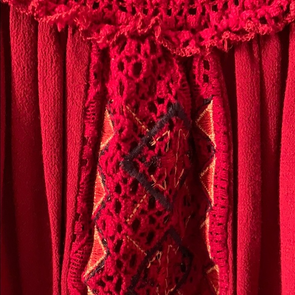 Maurices burgundy blouse - Picture 2 of 8